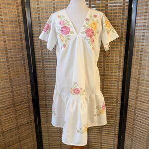 Merchant 73 Floral Cross Stitch Dress Womens M/L White Embroidered upcycled
